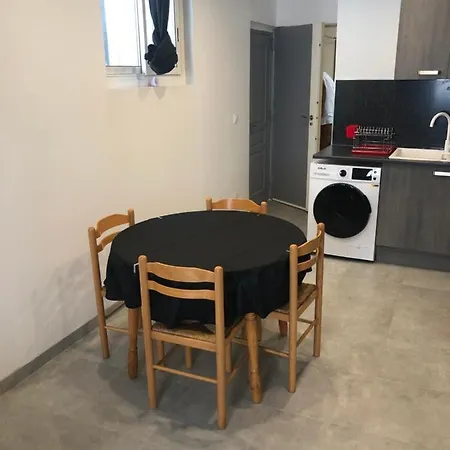 Daire En Centre Hyères